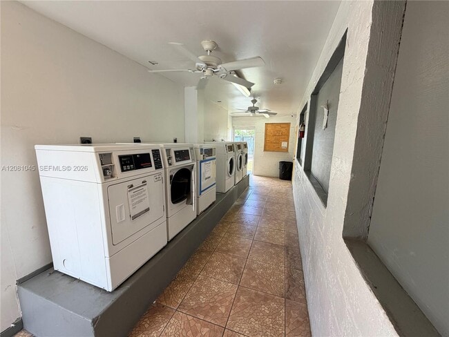 730 NW 101st St Unit 1-A