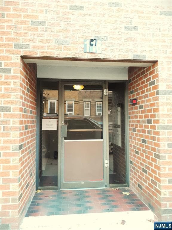 Photo - 116 71st St Unidad 12