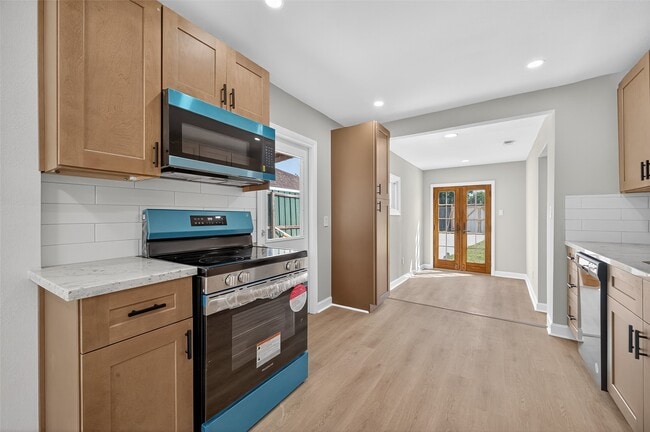 Photo - 889 Chas Ln
