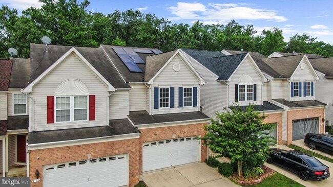 Photo - 4749 Thistle Hill Dr