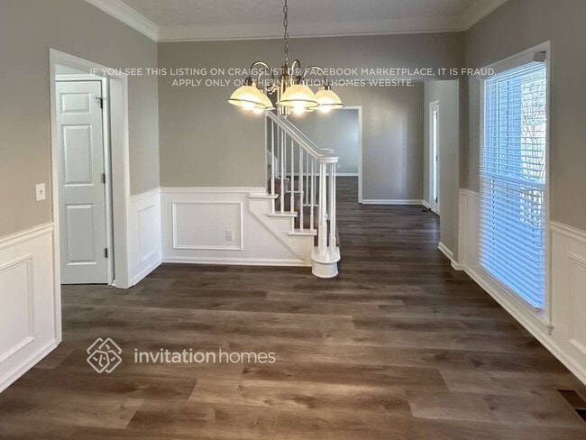 Photo - 17 Hollow Springs Ln