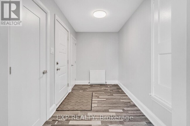 Photo - 124 Marier Ave