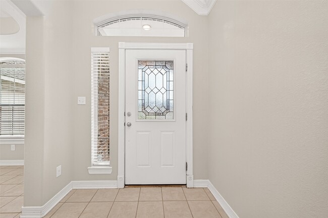 Photo - 127 Monterrey Rd W