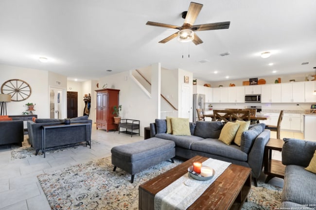 Photo - 10368 Braunig