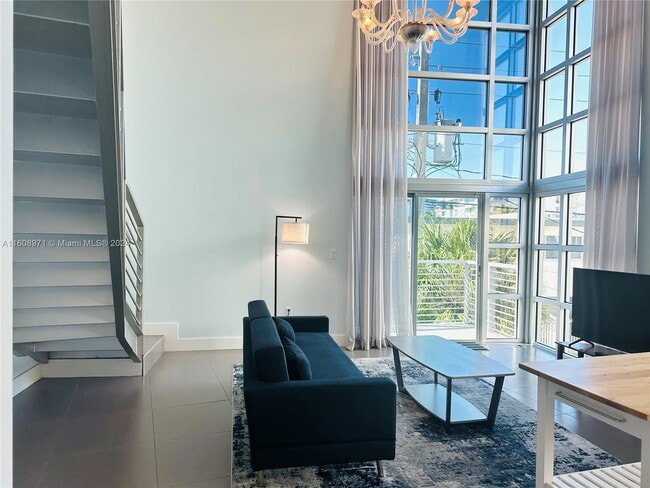 Photo - 7700 Collins Ave