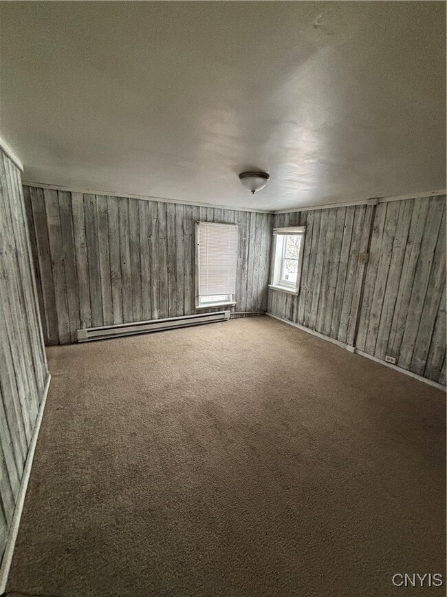 Photo - 245 N Rutland St