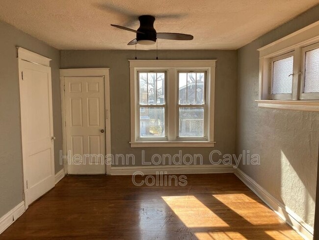 Photo - 3753-3755-3755 Dunnica Ave