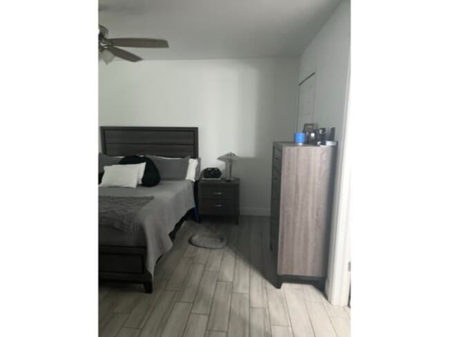 Photo - Annual Unfurnished! 1 Bedroom 1 bath SW Cape! Available Now!
