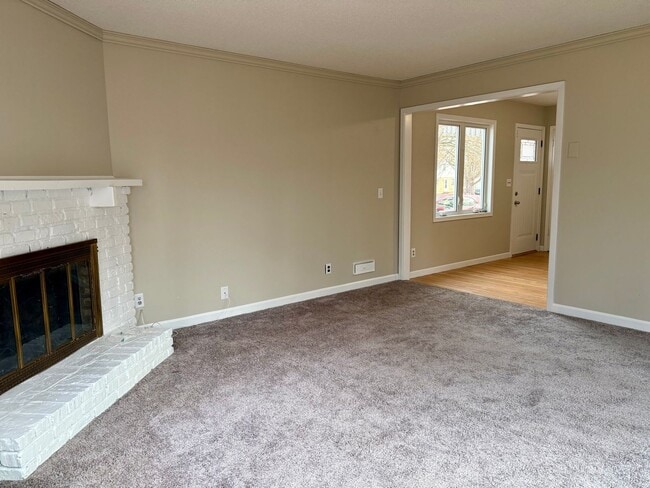 Photo - THREE BEDROOM SINGLE-FAMILY HOME WITH ACREAGE!