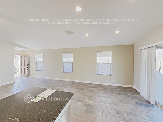 Photo - 3490 E Silversmith Trail