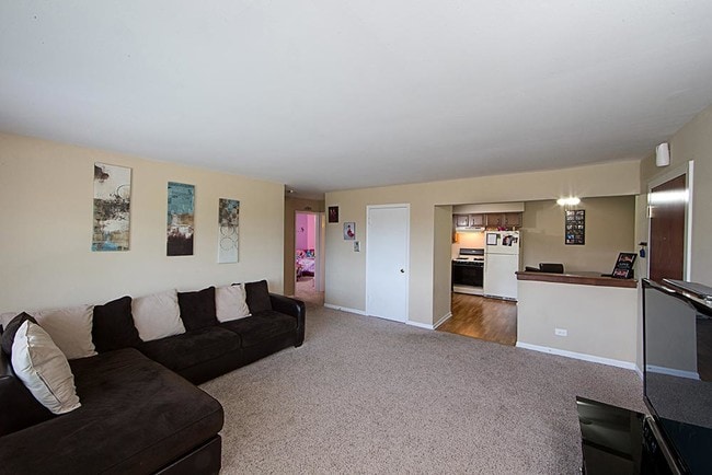 Marshall Place Apartments