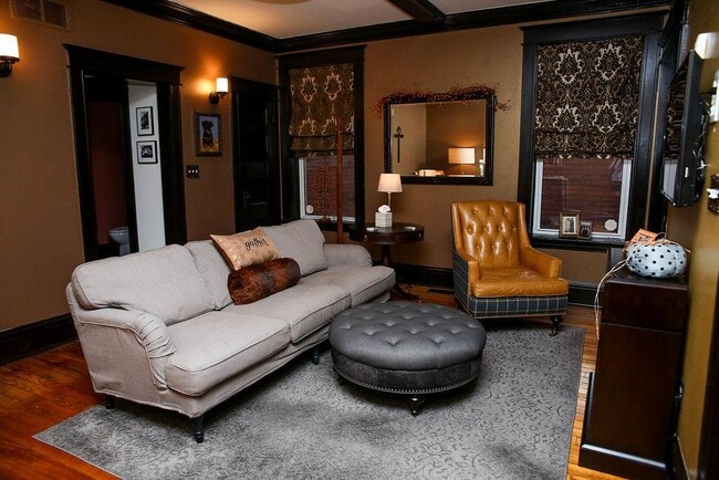 Photo - 4350 Gibson Ave