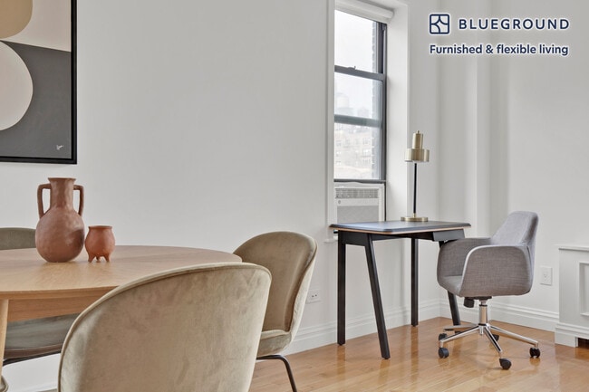 Photo - 210 W 70th St Unit FL8-ID148