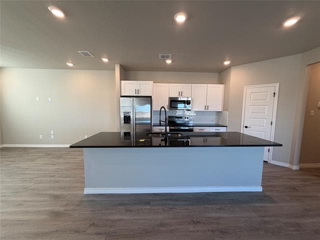 Photo - 2121 Woodlawn Wy