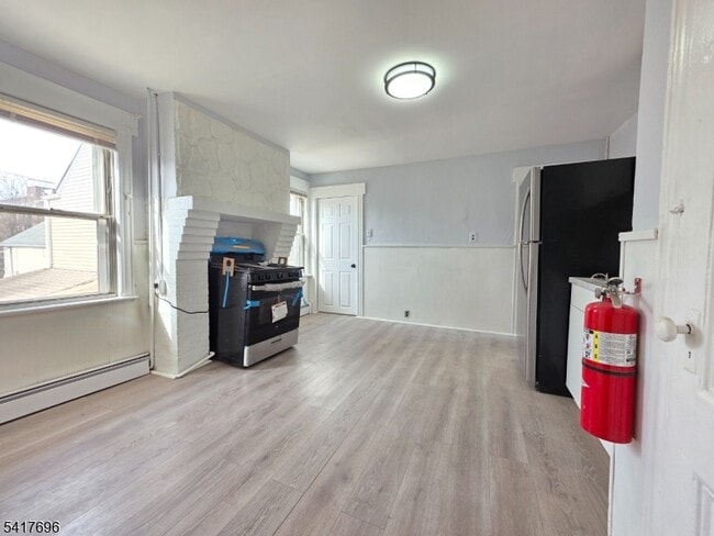 Photo - 8 Lincoln Ave