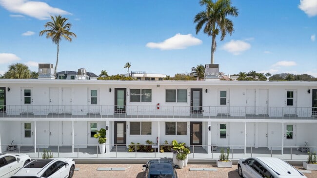 Photo - 1550 Gulf Shore Blvd N Unit E6
