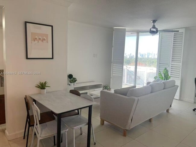 Photo - 2600 SW 27th Ave Unit 708