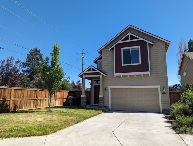 Building Photo - 21199 SE Kayla Ct Rental