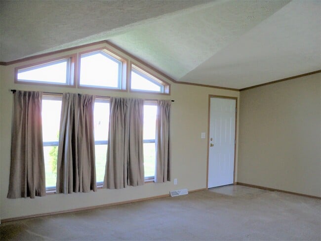 Photo - 8311 Shepherd Rd