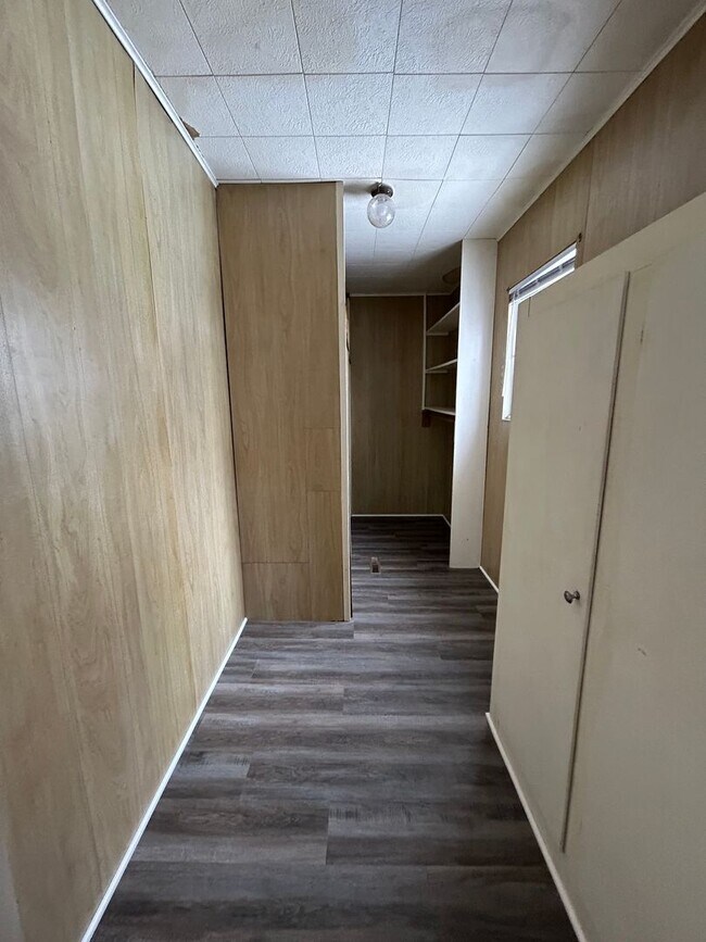 Photo - 1 Bedroom 1 Bath Apartment Unit RHS 416-#2