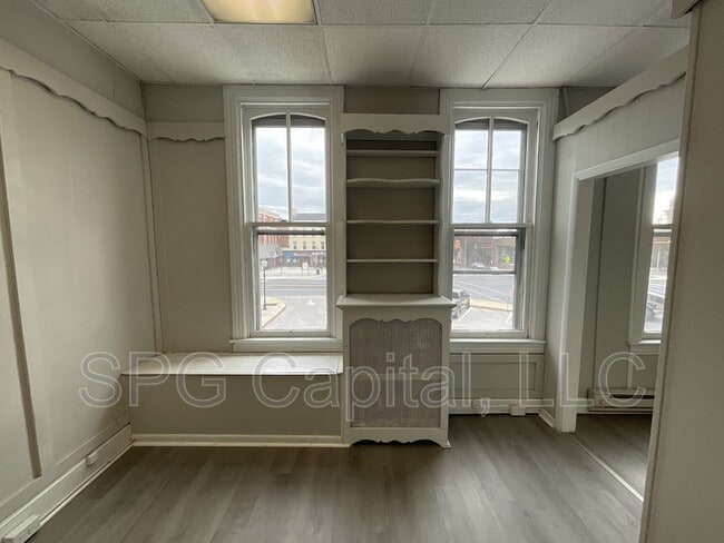 Photo - 8-12 Center Square Condo Unit 1