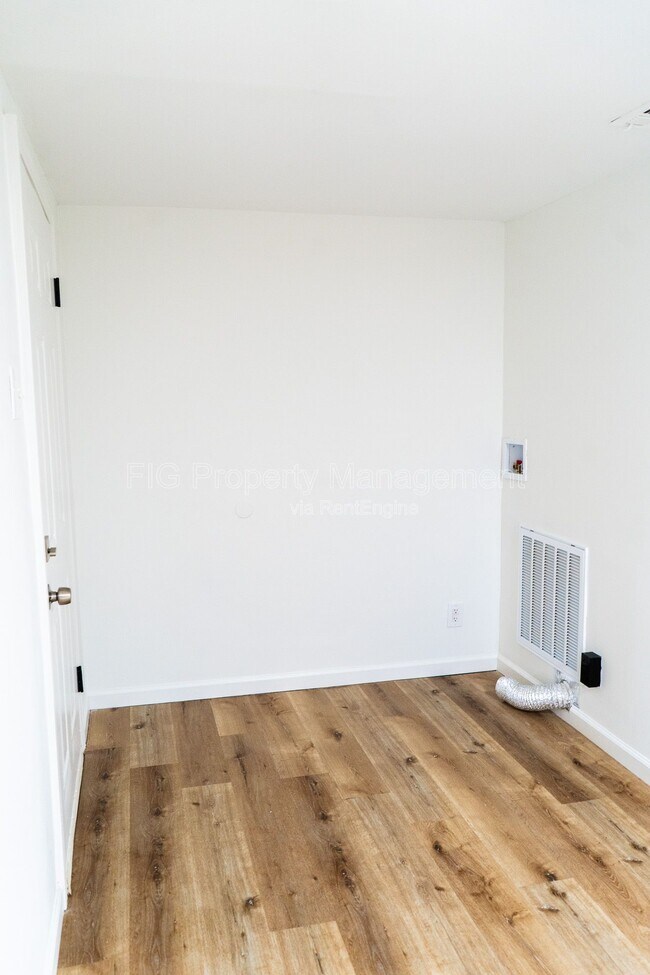 Photo - 3715 Sisk Rd NW Unidad 5