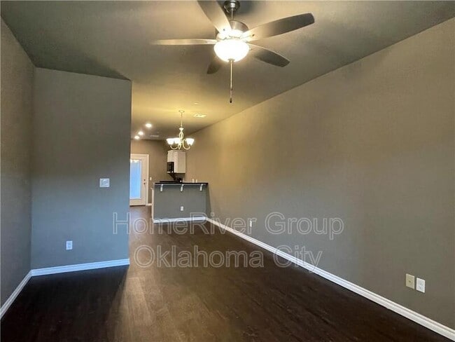 Photo - 919 SW 91st St