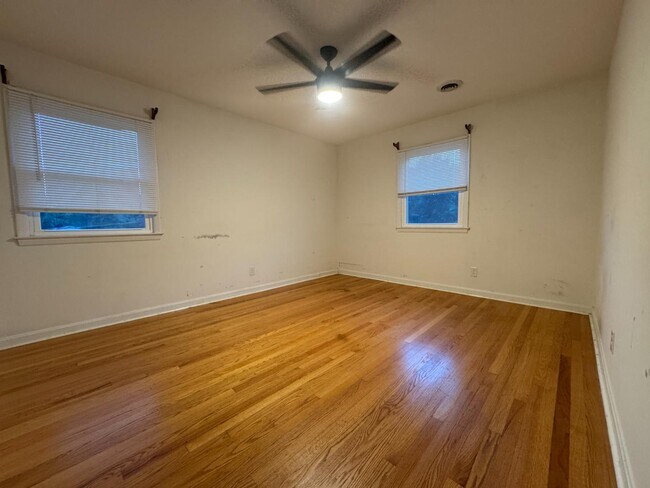 Photo - 1115 Vandora Springs Rd