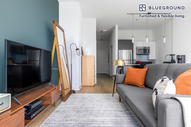 Photo - 201 N Garland Ct Unidad FL40-ID240