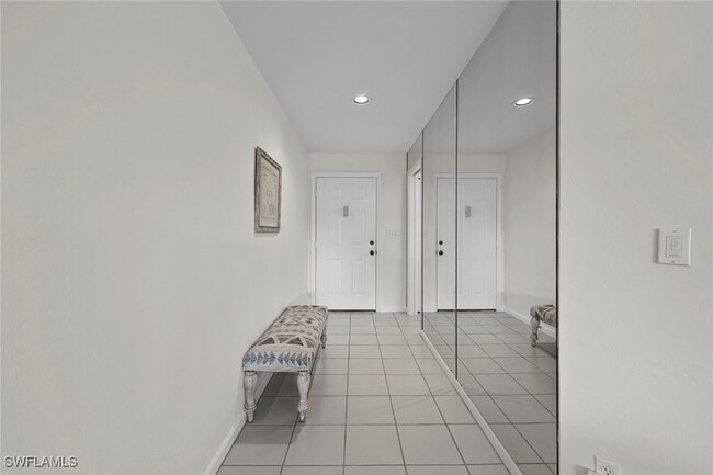 Photo - 4240 Lake Forest Dr Unidad 423