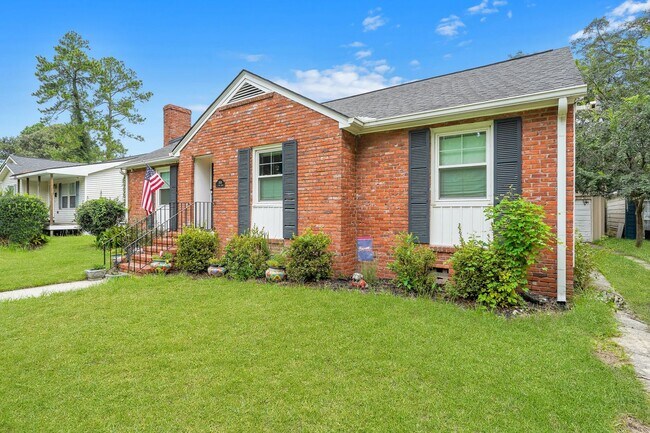 Photo - Charming 3-Bedroom Home in Savannah’s Parkside Neighborhood