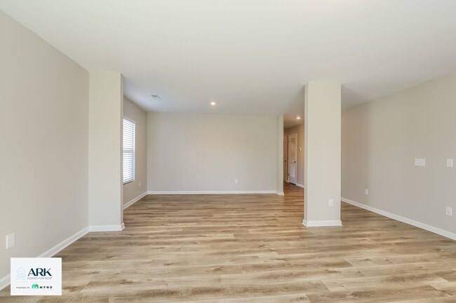 Photo - 2407 Heritage View Ln