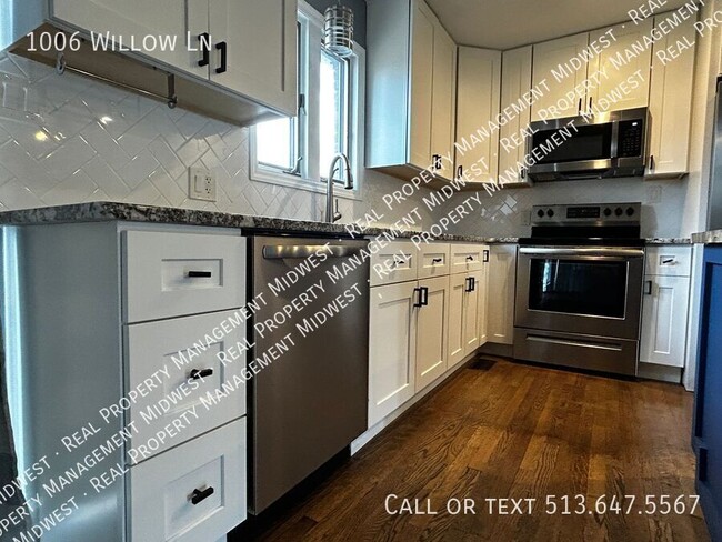Photo - 1006 Willow Ln