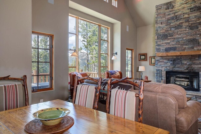 Photo - 12 Lower Mountain Home Road Unidad SI ID1255698P