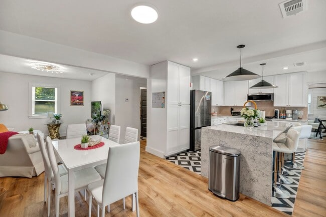 Photo - Harris Duplex Unit 3309