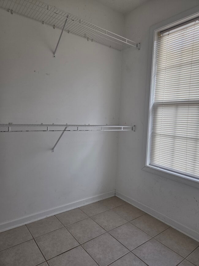 Photo - 1460 Scenic Brook Trl SW