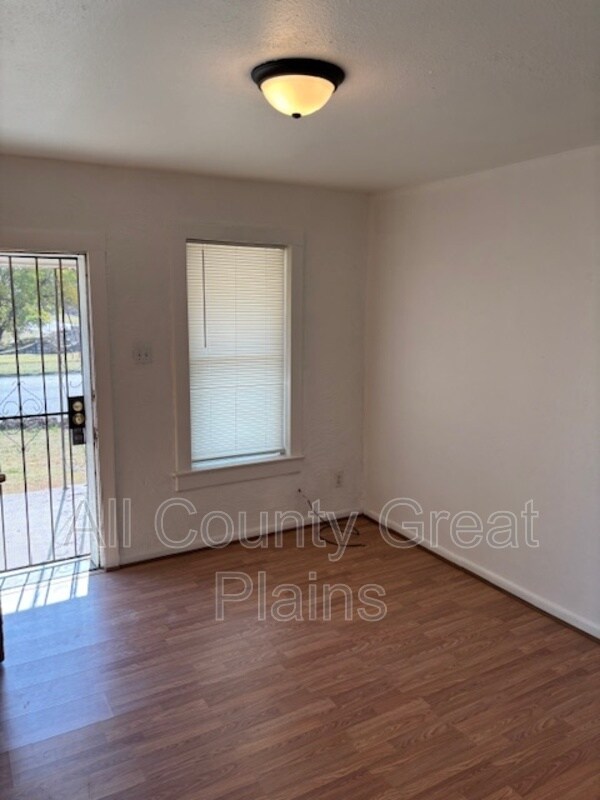 Photo - 1060 Washington Blvd Unit 1 East