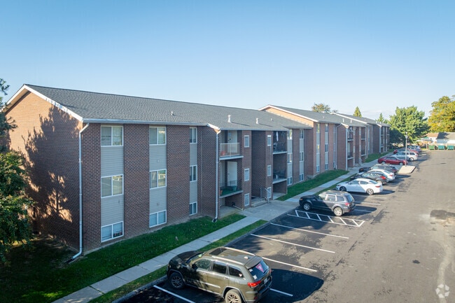 Photo - Fairlawn Apartments