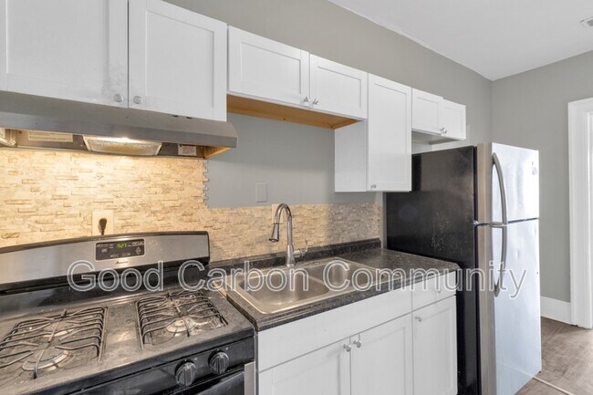 Photo - 1073 Grant St Unit 22