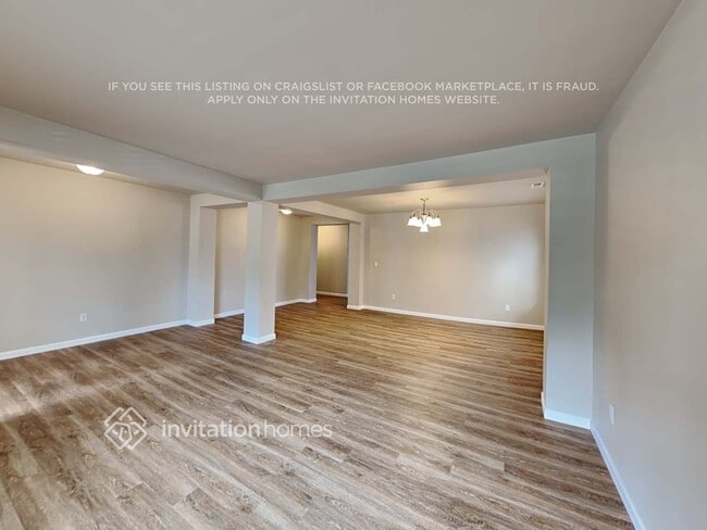Photo - 13610 117th Ave E