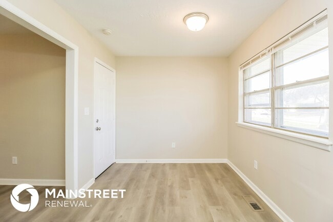 Photo - 1512 Vine St