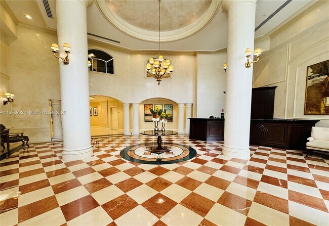 Photo - 20000 E Country Club Dr Unit 209