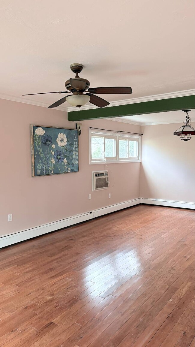 Photo - 20 Basket Ln