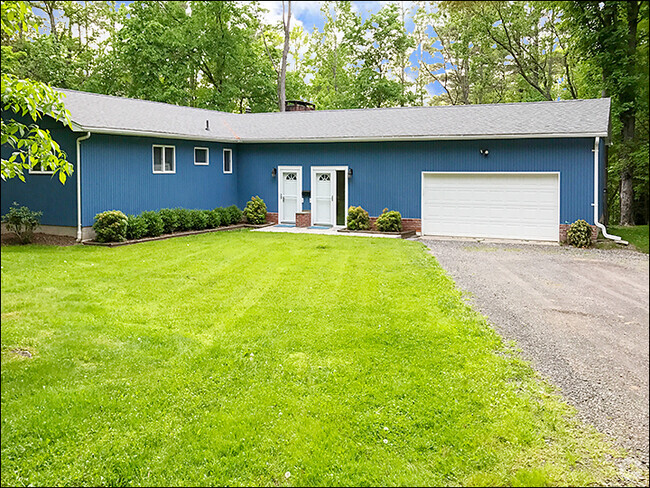 Building Photo - 200 Van Dale Rd Unit Retreat Rental