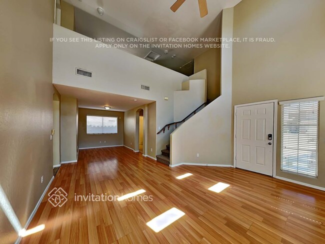 Photo - 7106 N 77th Dr