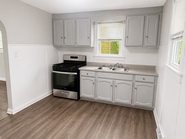 Photo - Updated Adorable 2 Bedroom Home