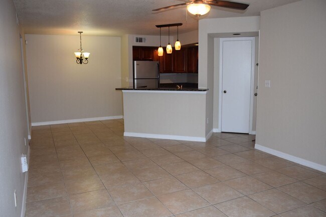 Photo - WOW Limited-Time Offer: Sign a lease on or...