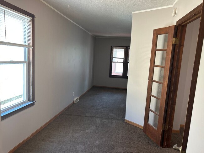 Photo - Spacious 3 bedroom 1 Bathroom House Available May 1st!