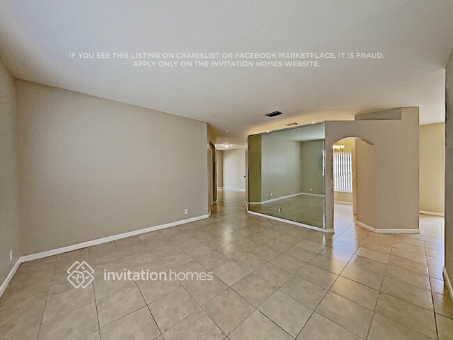 Photo - 4961 Pelican St