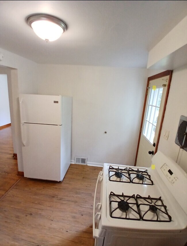 Photo - 3422 Steele St